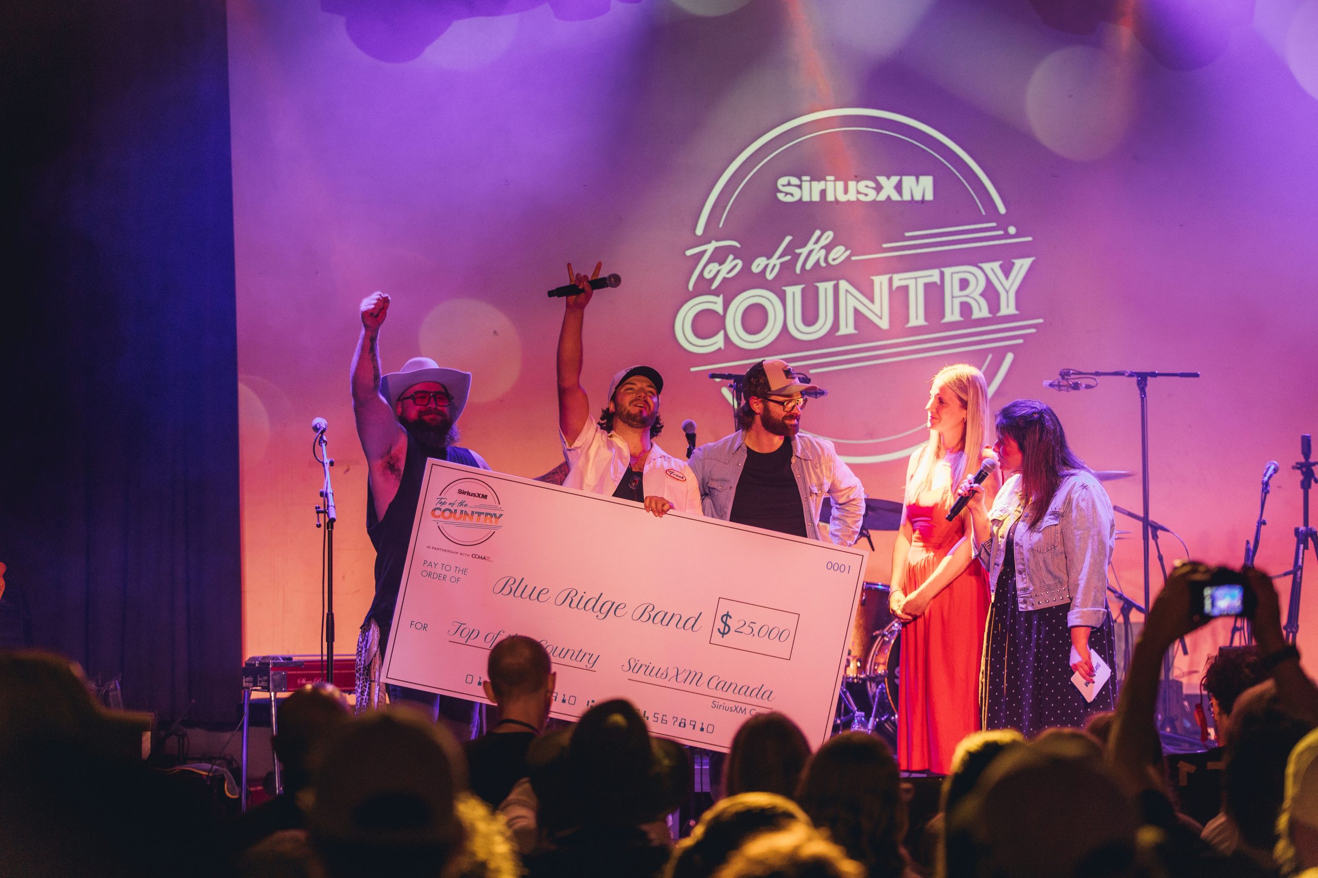 CCMASiriusXMTopoftheCountryFinaleConcertDay1_CoorsEventCentre_Sept16_PhotoCredit_LindseyBlane-1132